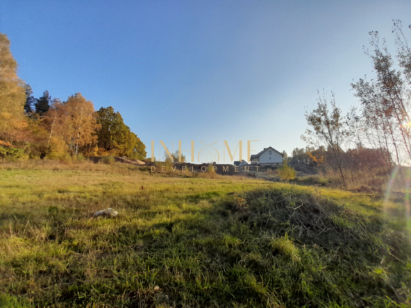 Piękna działka ze zbiornikiem wodnym | Okazja