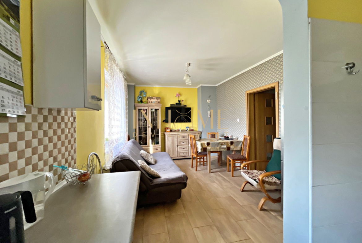 Dom z przestronną działką! - Gallery Image 8