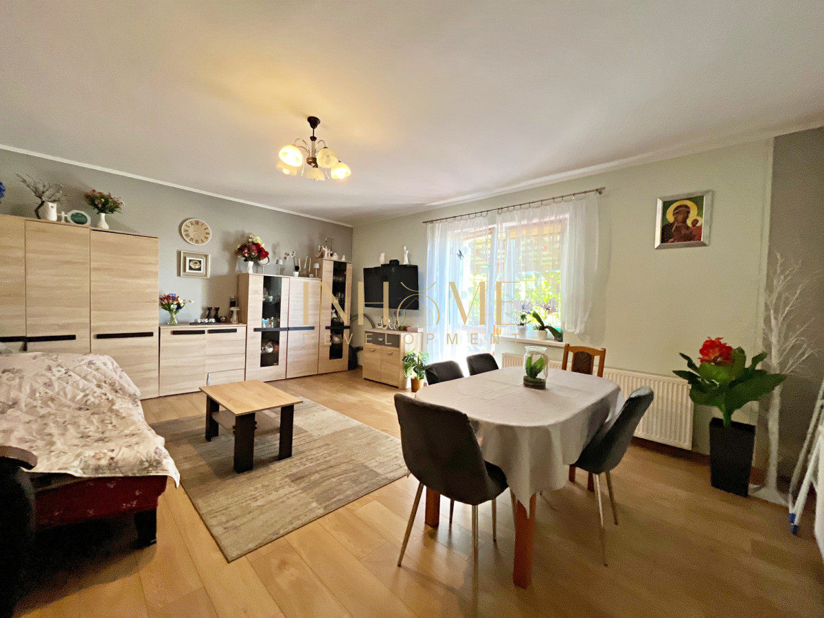 Dom z przestronną działką! - Gallery Image 9