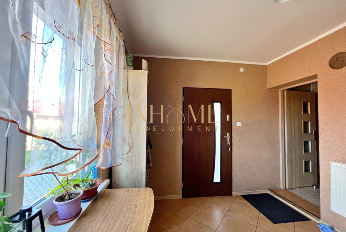 Dom z przestronną działką! - Gallery Image 6