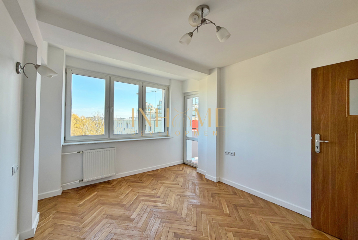 Inwestycyjne 2 pokoje w sercu Warszawy | Muranów - Gallery Image 5