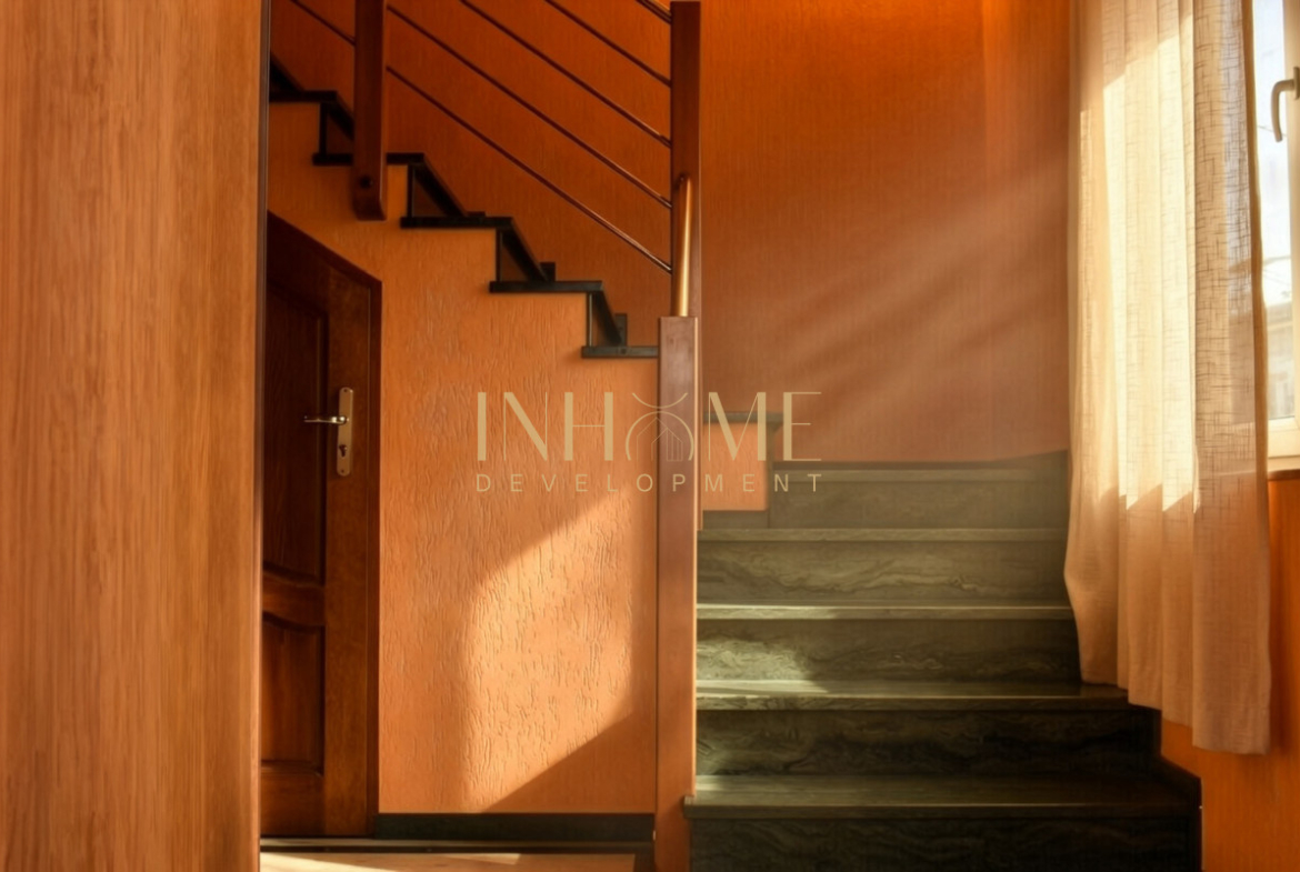 Dom | 2 mieszkania | Stajnia | Garaż - Gallery Image 10