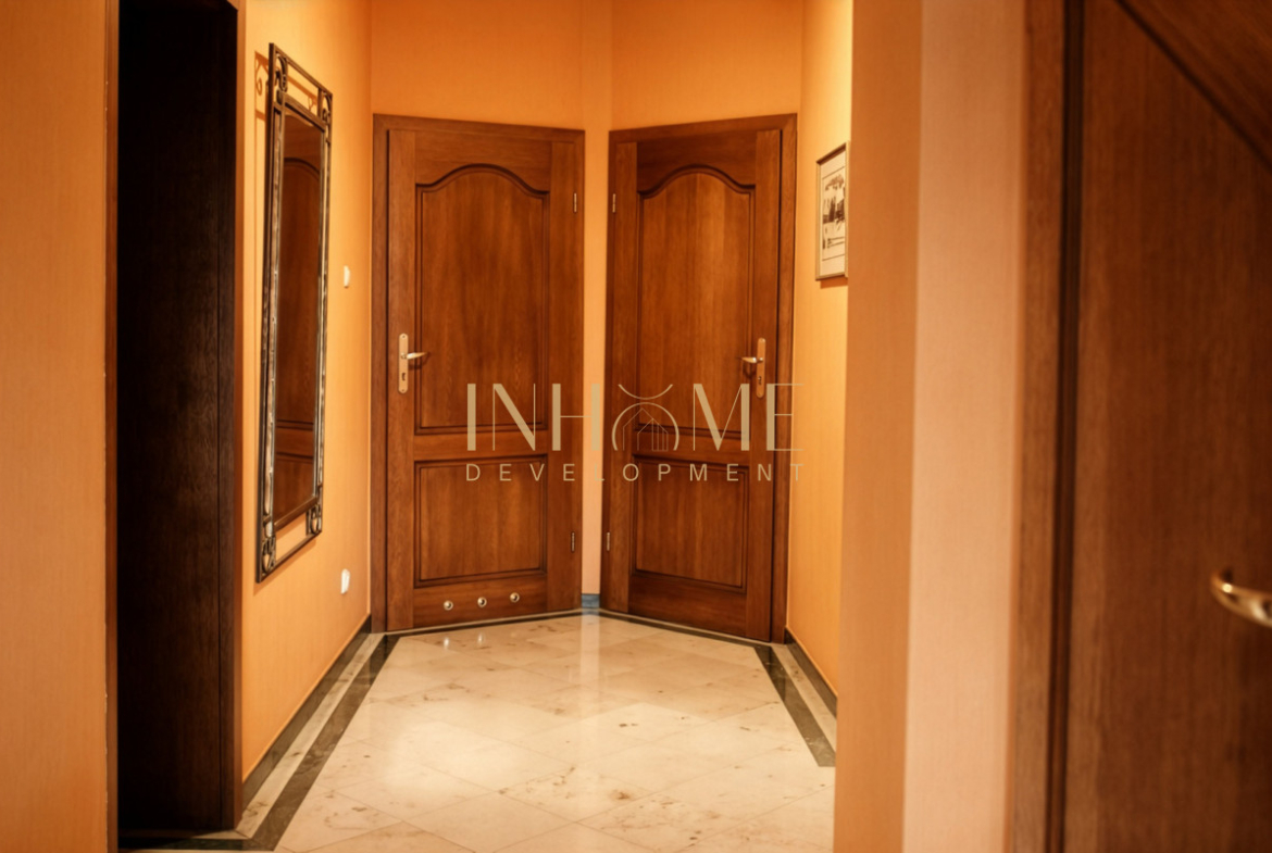 Dom | 2 mieszkania | Stajnia | Garaż - Gallery Image 12