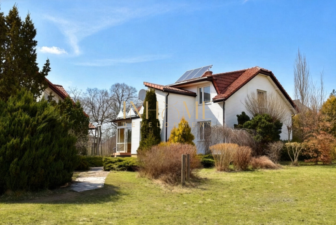 Dom | 2 mieszkania | Stajnia | Garaż - Gallery Image 2