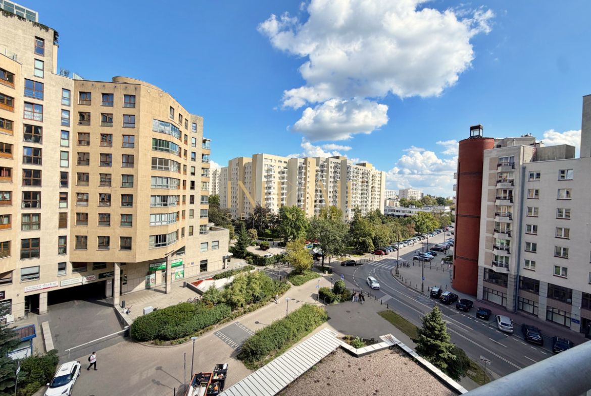 Ponadczasowy Apartament| Aleje Jana Pawła II - Gallery Image 13