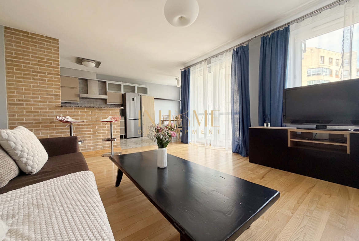 Ponadczasowy Apartament| Aleje Jana Pawła II - Gallery Image 2