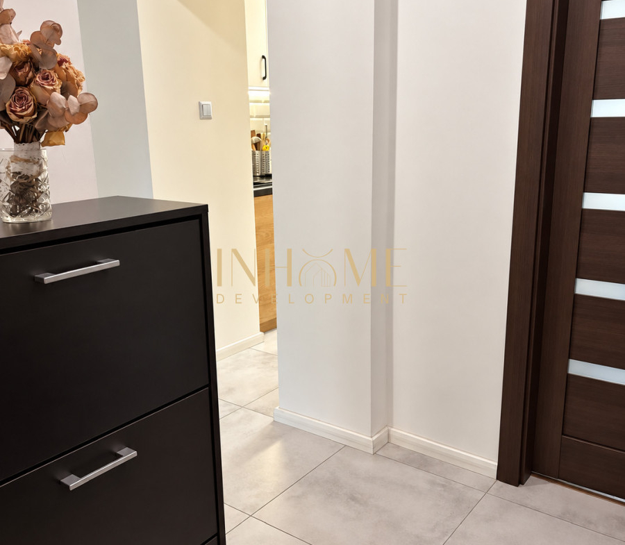 Dwustronne mieszkanie na górnym Mokotowie - Gallery Image 8